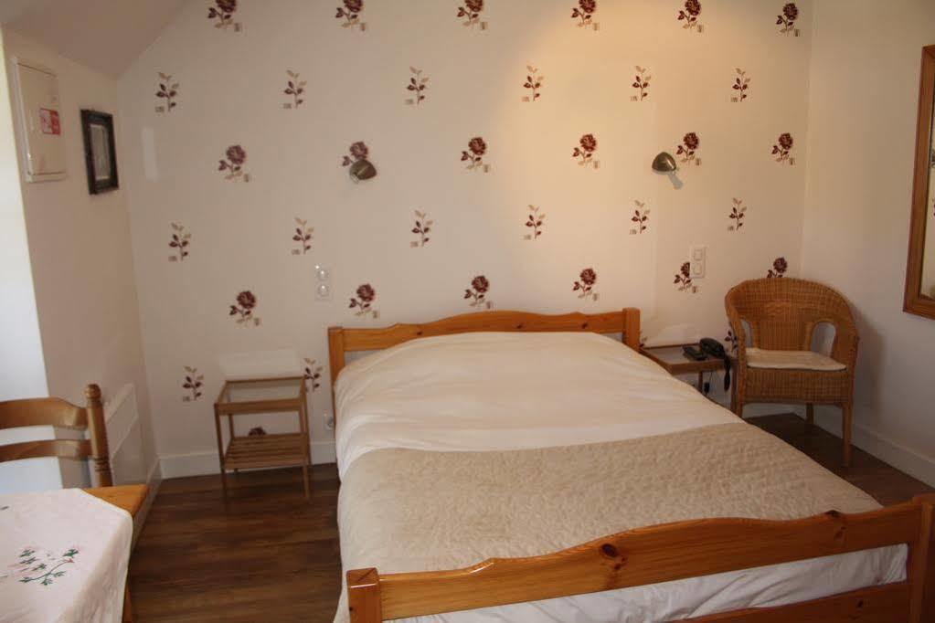 Auberge De Saint Julien Aux Bois מראה חיצוני תמונה