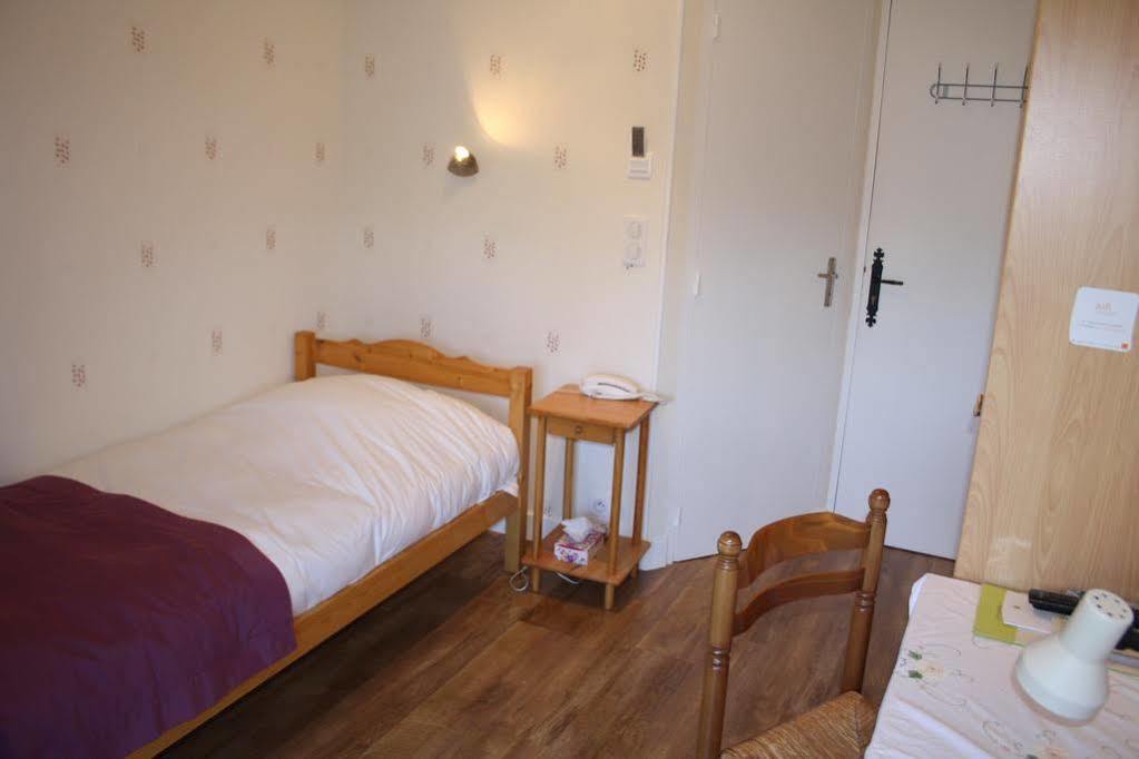Auberge De Saint Julien Aux Bois מראה חיצוני תמונה