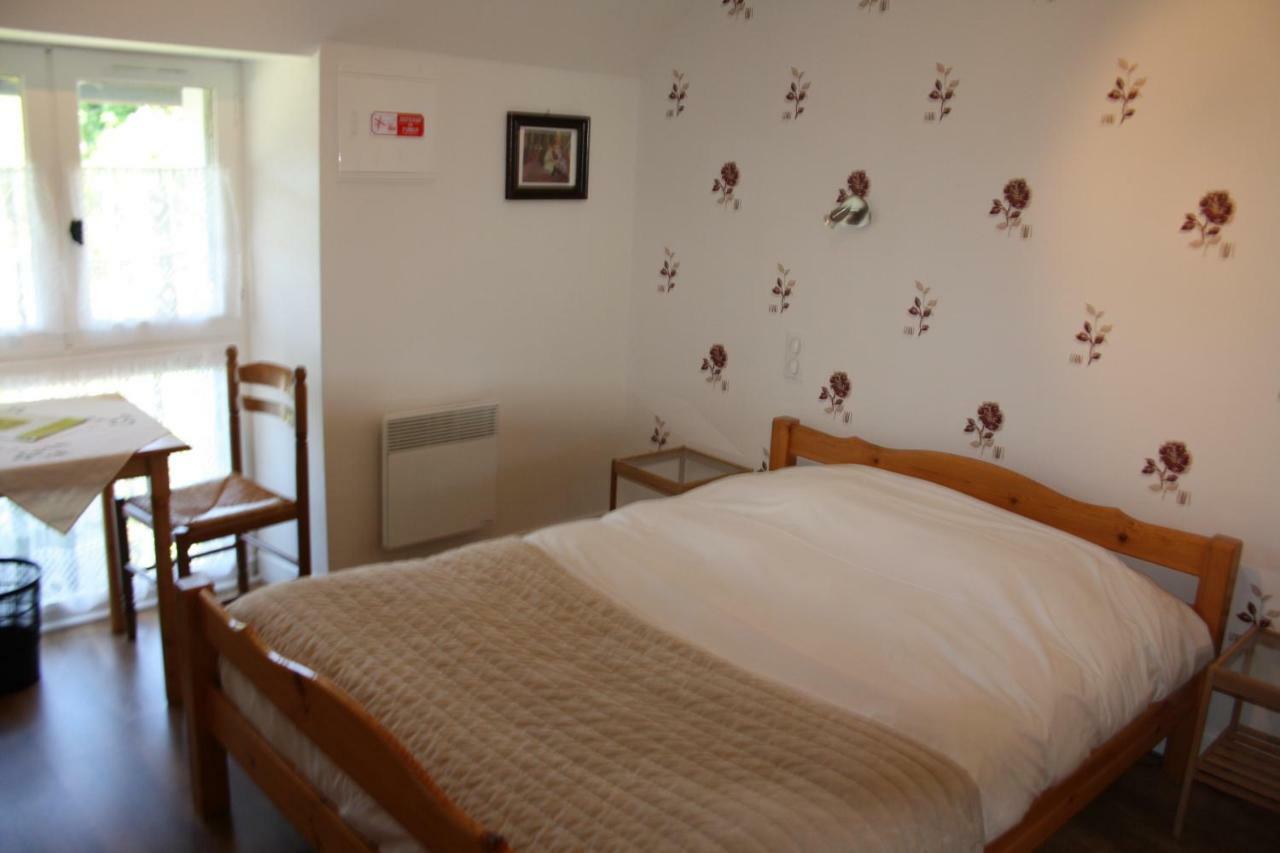 Auberge De Saint Julien Aux Bois מראה חיצוני תמונה