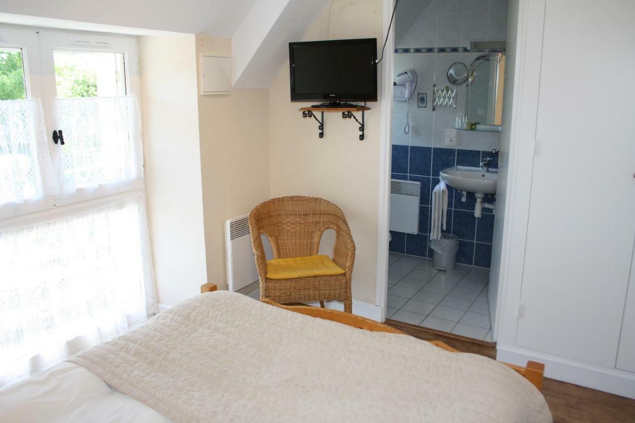 Auberge De Saint Julien Aux Bois מראה חיצוני תמונה